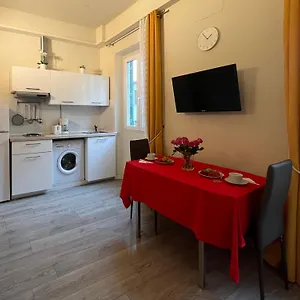Vasari - Near Smn Station Apartamento