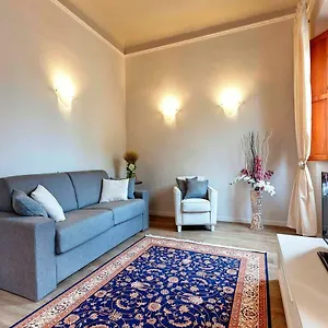 Lilium Elegant Apartamento